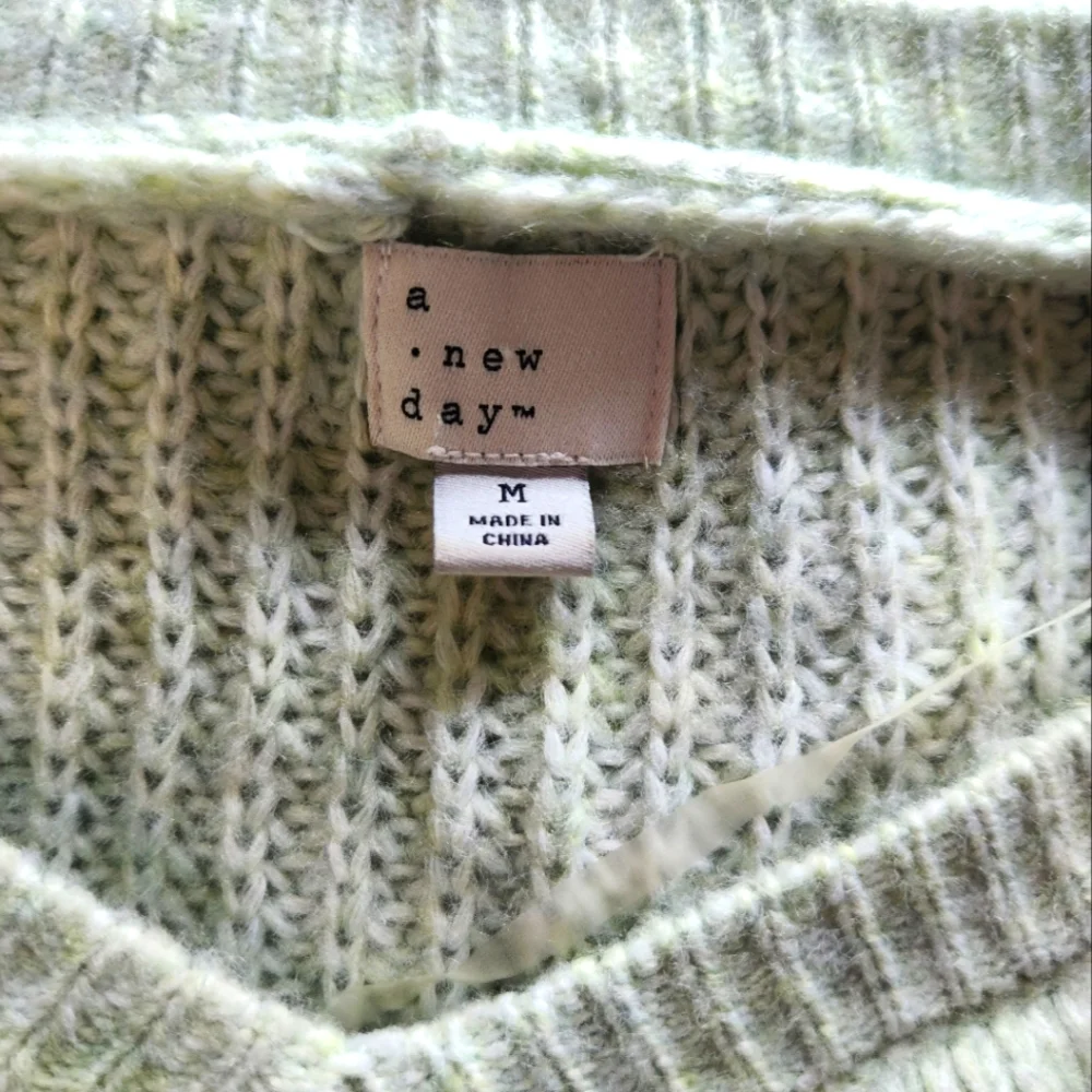 RUFFLE SWEATER - Picture 4 of 4
